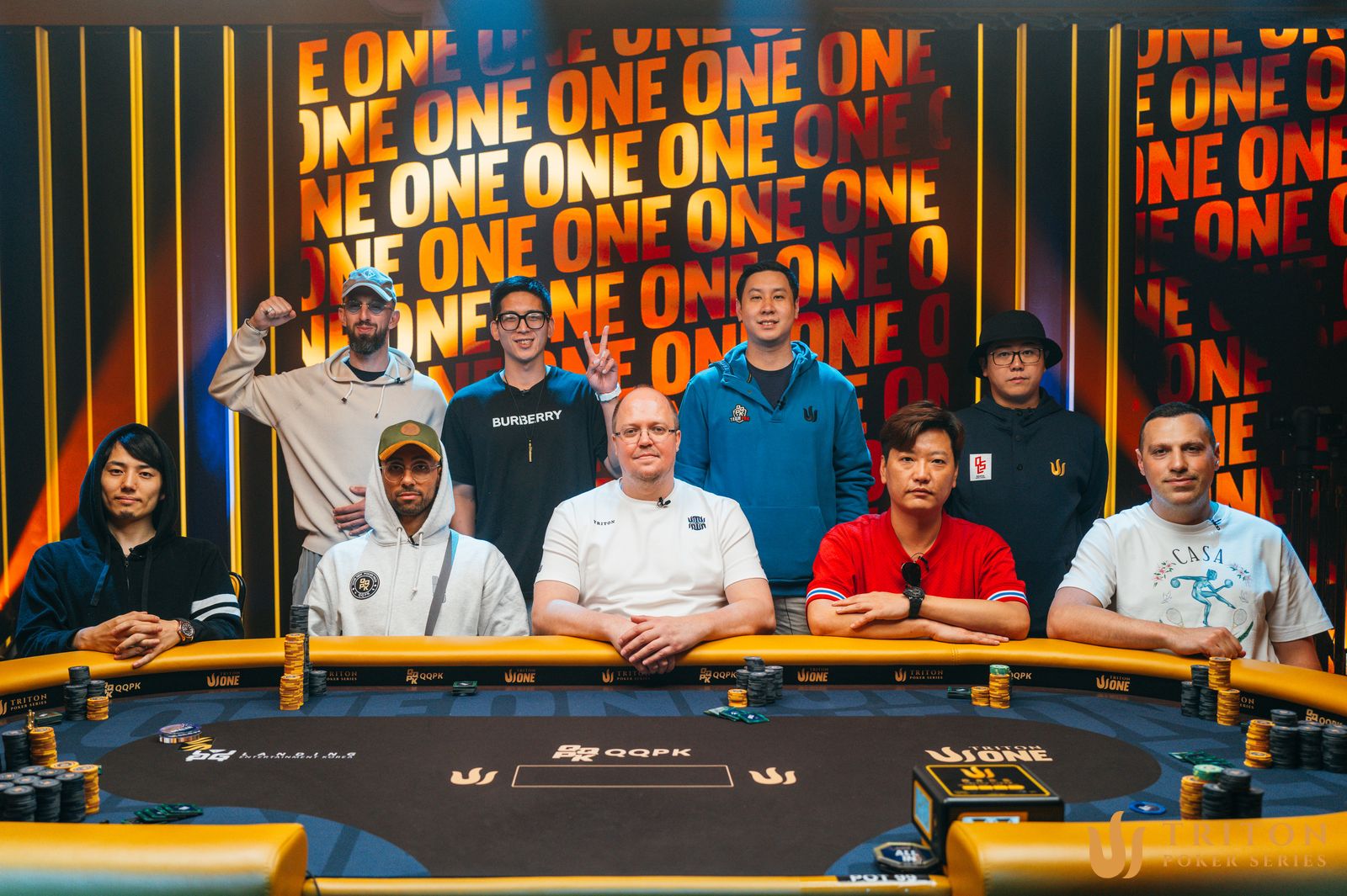 EVENT 8 FINAL TABLE Event 8 TritonONE JejuD1020591