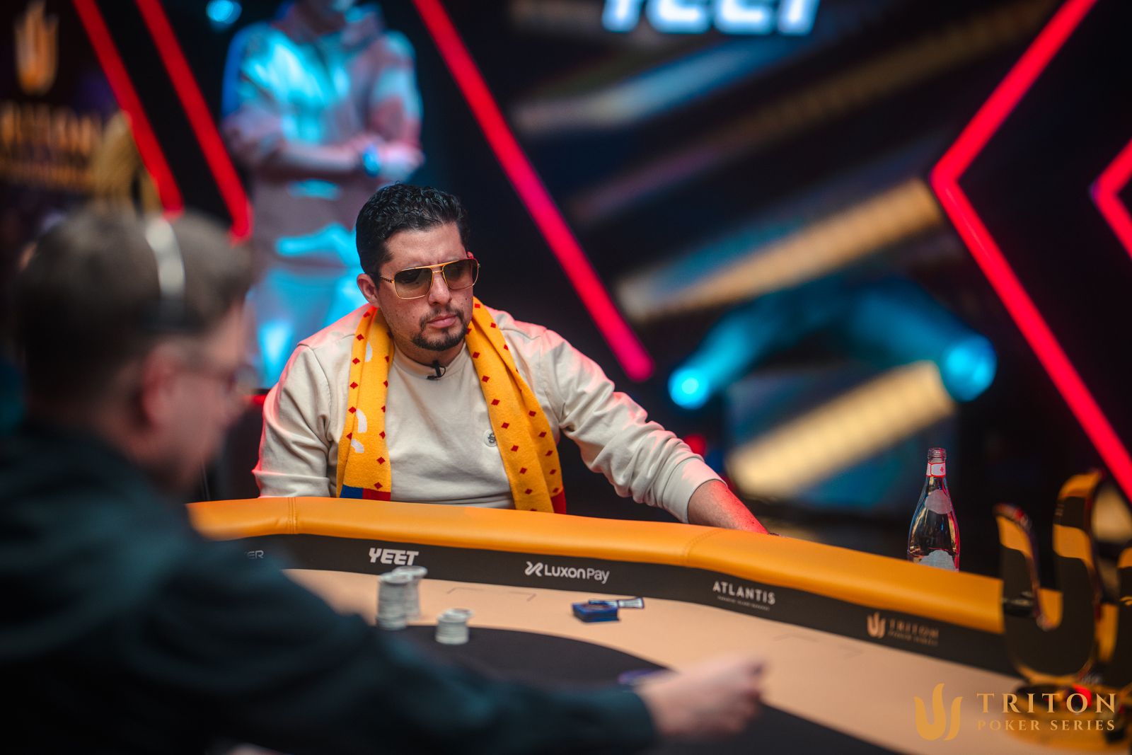 Gabriel Andrade all in