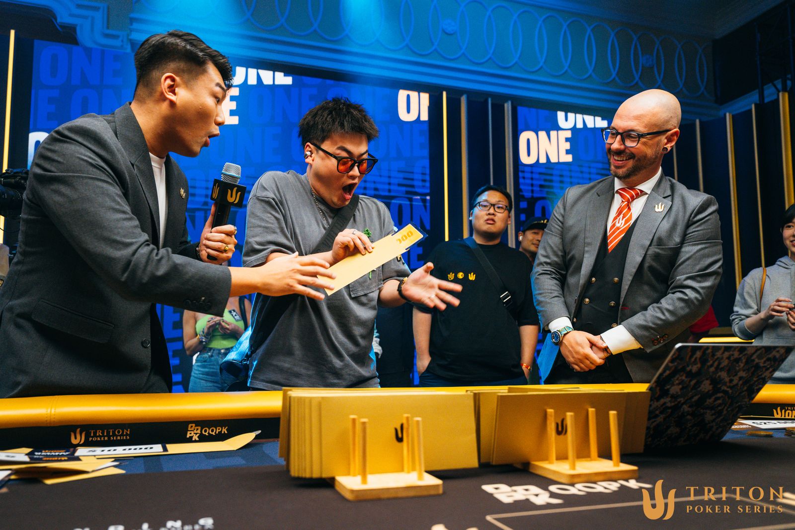 Xu Jieming pulls the top bounty